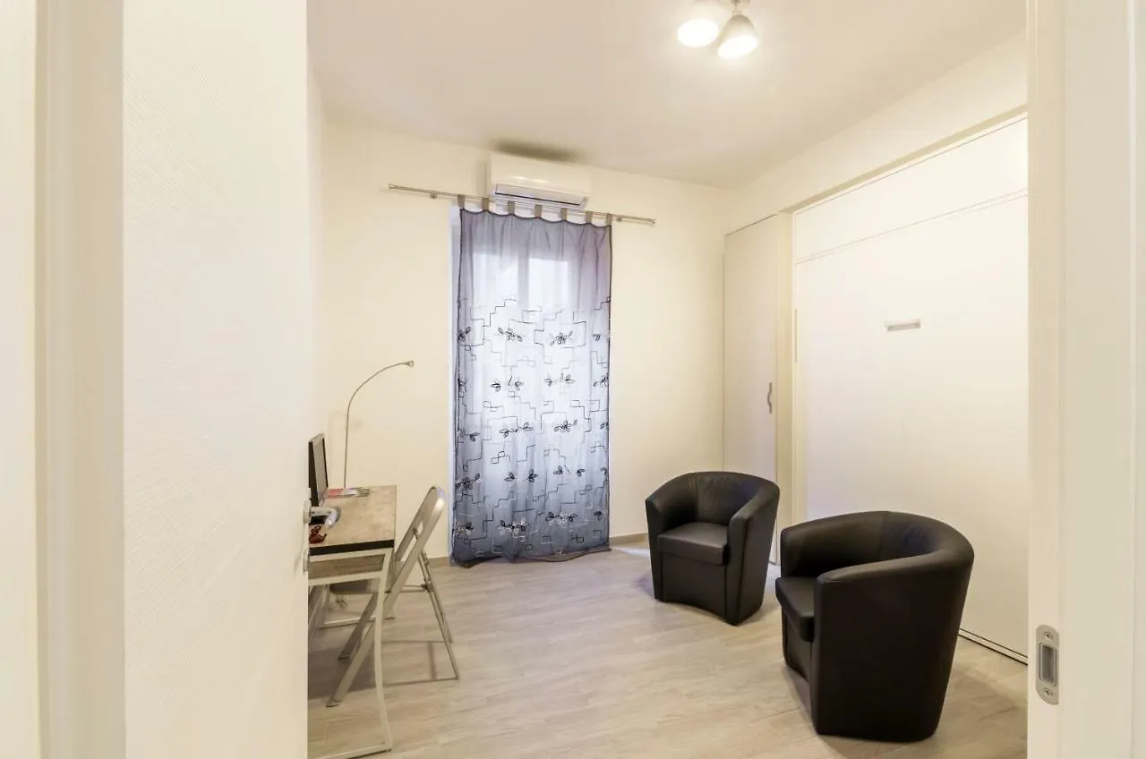 Vacanze Romane Holidays 0*, Rome Italy